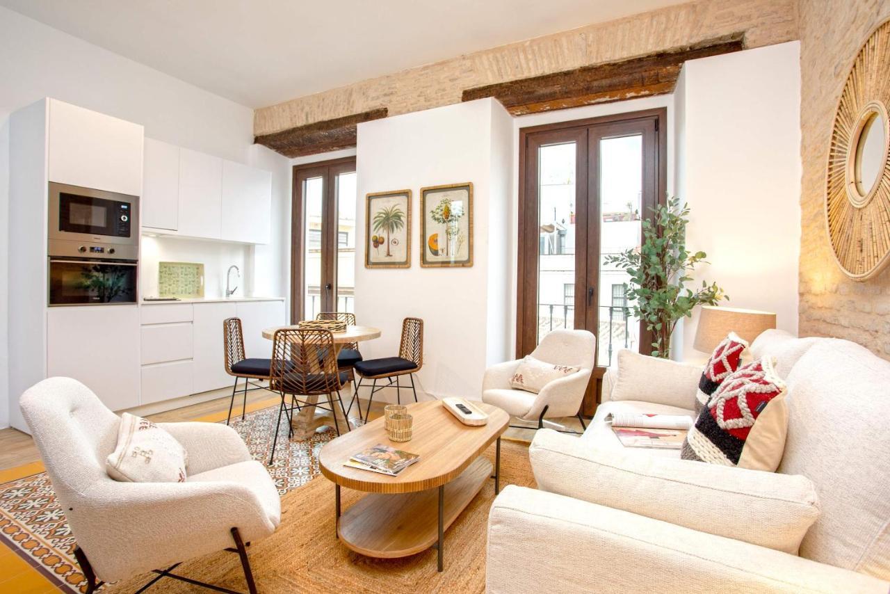 Genteel Home Santas Patronas Séville Extérieur photo